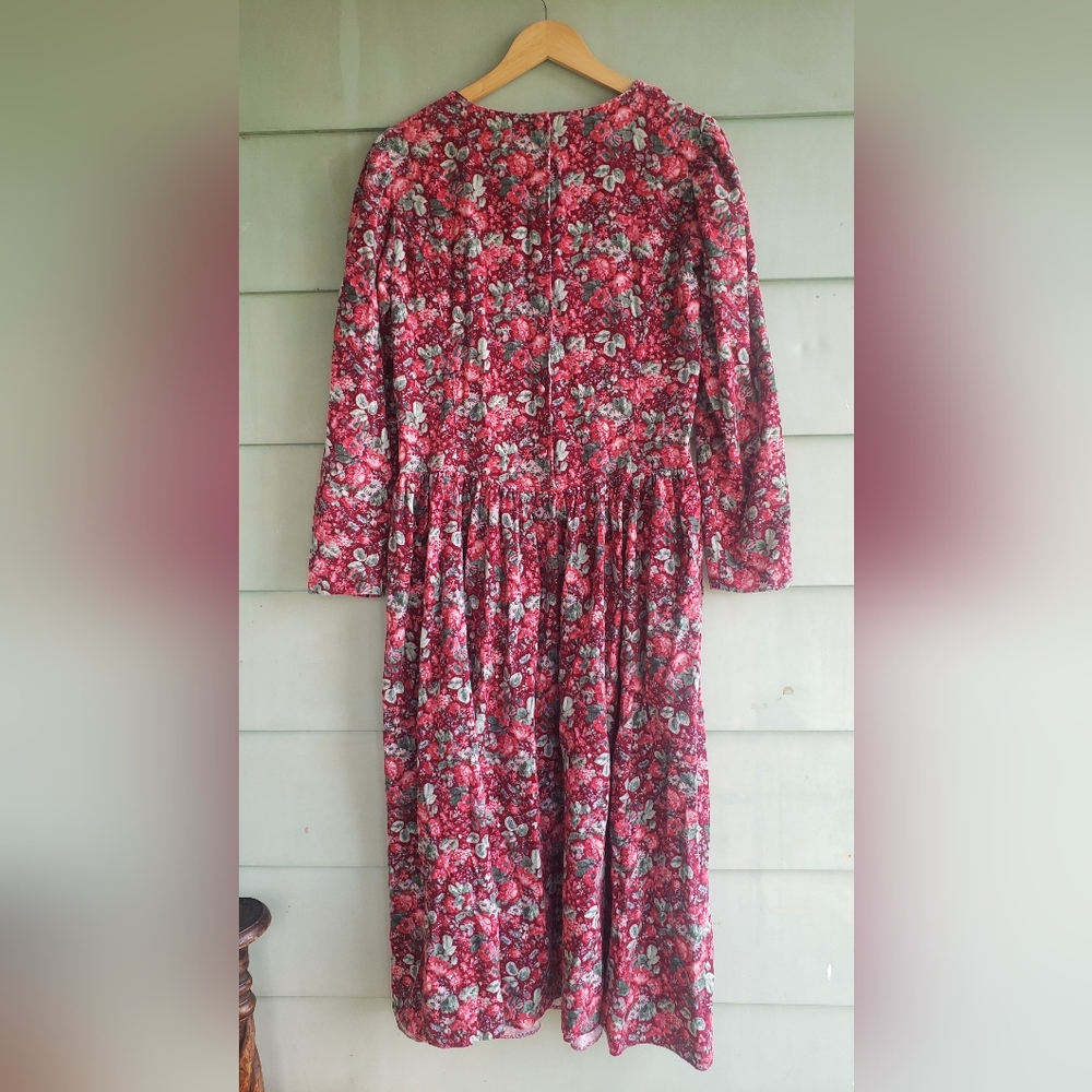 Vintage Laura Ashley Dress ~Red - Picture 2 of 3